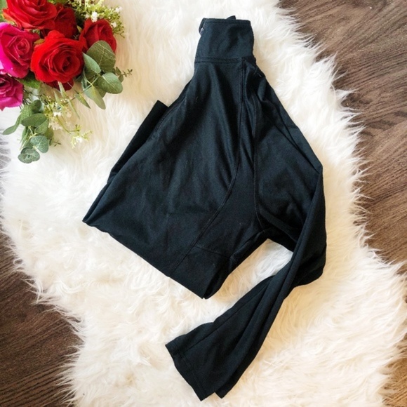 Champion Sweaters - CHAMPION BLACK ATHLETIC PULLOVER